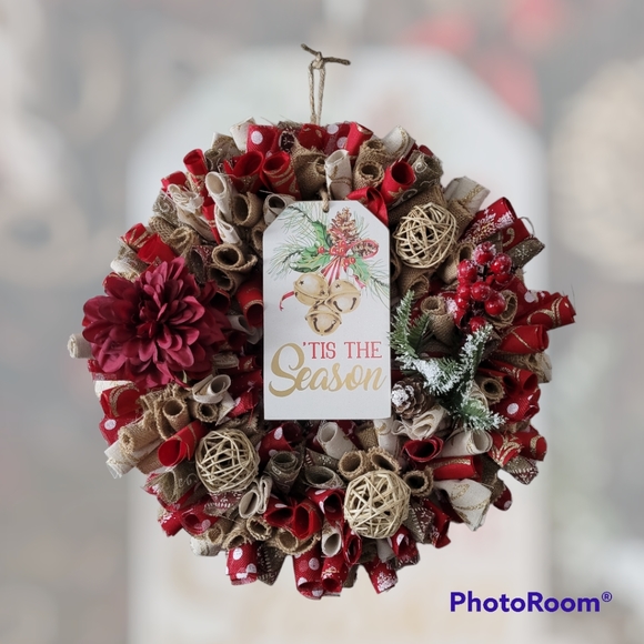 'Tis the Season Holiday Christmas Wreath. - Picture 4 of 4